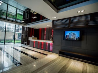 TEN EKAMAI SUITES BY ASPIRA