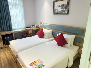 Ramada Encore By Wyndham Saigon D1