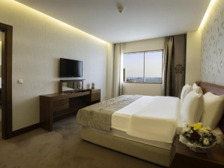 Ramada Hotel And Suites Istanbul Atakoy