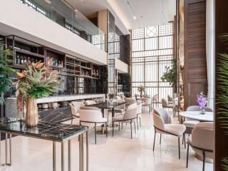 Ramada Plaza by Wyndham Bangkok Sukhumvit 48