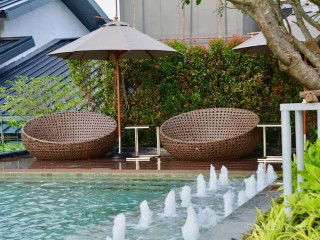 Ramada Plaza by Wyndham Chao Fah