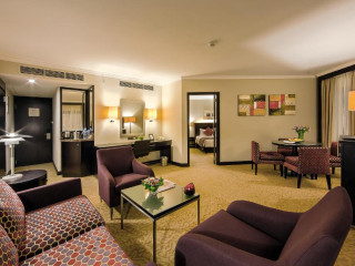 Ramada Plaza by Wyndham Dubai