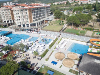 RAMADA RESORT KUSADASI & GOLF