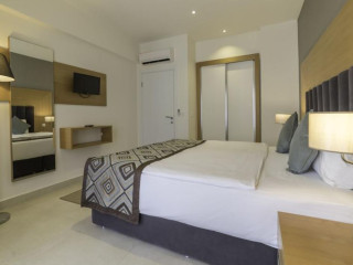 RAMADA RESORT KUSADASI & GOLF
