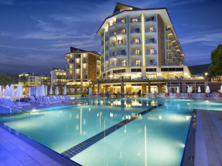 RAMADA RESORT KUSADASI & GOLF