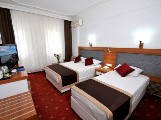 RAMIRA BEACH HOTEL( EX.SUN MARITIM HOTEL)