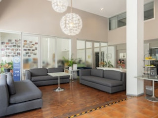 RATCHADAMNOEN RESIDENCE (SHA)