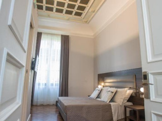 Re Vittorio De Luxe Accomodations