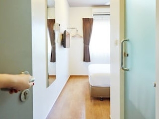 RED PLANET ASOKE (SHA)