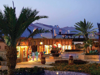 Reef Oasis Blue Bay Resort and Spa