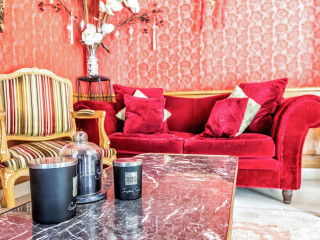 Regence Hotel