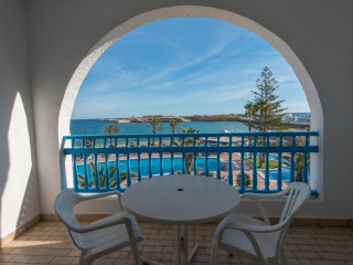 REGENCY HOTEL & SPA