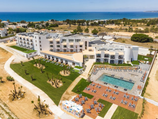 Regency Salgados Hotel & Spa