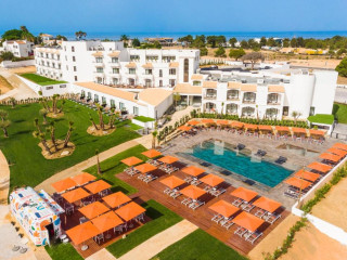 Regency Salgados Hotel & Spa