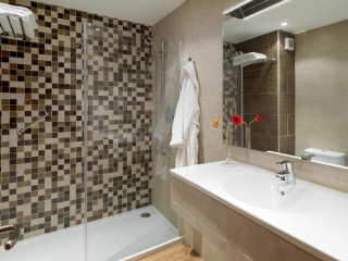 Regency Torviscas Apartments Suites