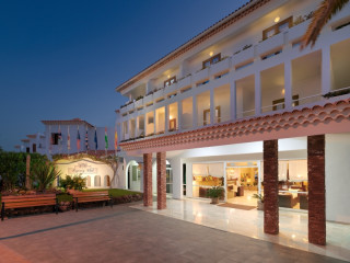 Regency Torviscas Apartments & Suites