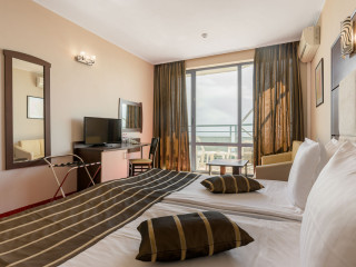 Regina Hotel