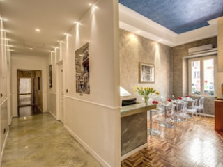 RELAIS CONTE DI CAVOUR DE LUXE