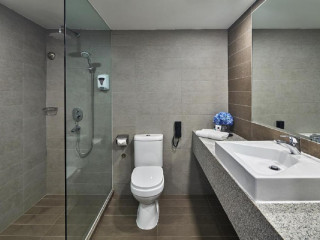 Relc International Hotel