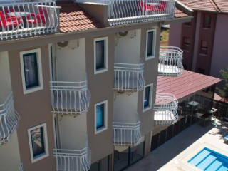 Remer Hotel
