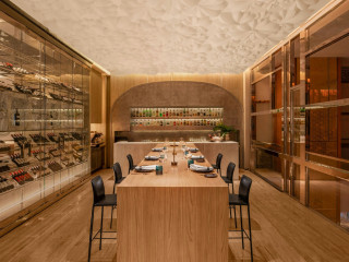 Renaissance Bangkok Ratchaprasong Hotel