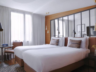 Renaissance Paris Republique Hotel