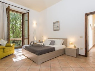 RENTAL IN ROME ROSSELLI PALACE APARTMENT 2