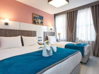 Renzo Hotel (Ex:Istanbul Blue Hotel)