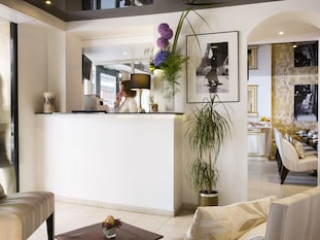 RESIDENCE DU LION D'OR LOUVRE