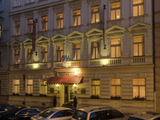 RESIDENCE MALA STRANA