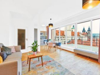 RESIDENCE RYBNA 9- OLD TOWN