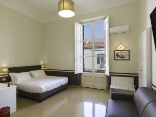 RESIDENZA MOLINARI SUITE&ROOMS