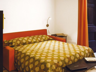 RESIDENZA PIZZOFALCONE