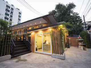 RESORT M - MRT HUAI KWANG