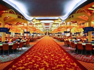 RESORTS WORLD SENTOSA - FESTIVE