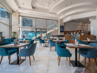Sea Point Hotels