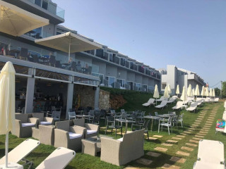 Golden Coast Family Resort