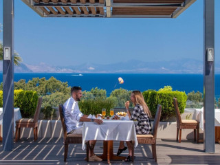 Kipriotis Panorama & Suites