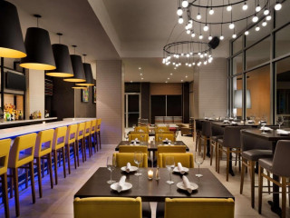 Hilton Garden Inn New York Times Square South