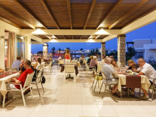 Natura Village hotel & Spa