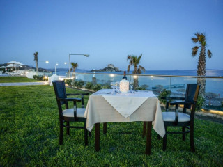Royal Bay 