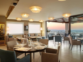 Minoa Palace Resort