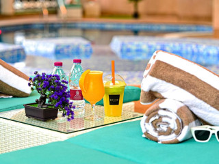 Retaj Al Rayyan Hotel