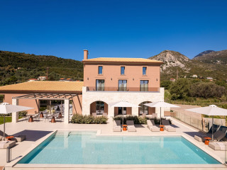 Reveli Suites Kefalonia