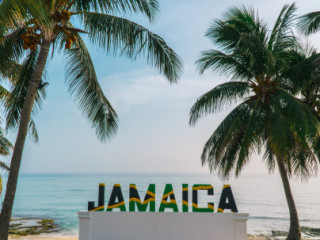 Revelion Croaziera Grand Cayman si Jamaica cu plecare din Miami - Vas Independence of the Sea