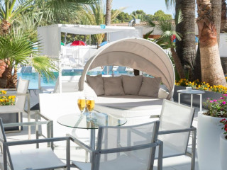 Reverence Mare Hotel - Adults Only