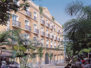 RF Astoria- Sólo Adultos