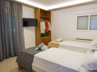 Rhodes City Center Suite
