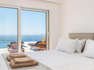 Ria Mar Villas&Suites by Live&Travel