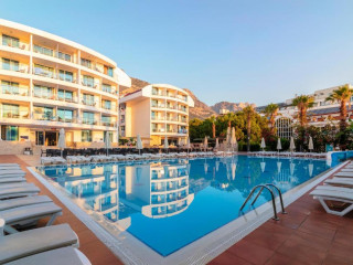 RING BEACH HOTEL